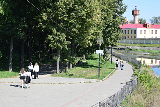 В Иванове на набережной устранен провал и восстановлена брусчатка (ФОТО)